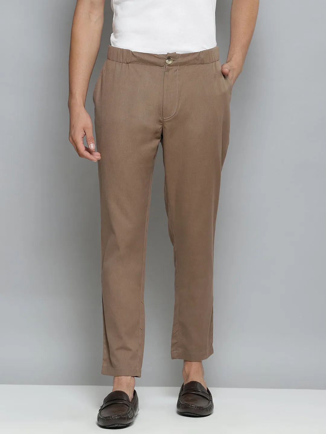 DENNISON Men Taupe Relaxed Tapered Fit Easy Wash Trousers
