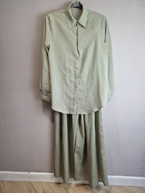 Pretty Little Thing sage green spotty co-ord - size 8-10