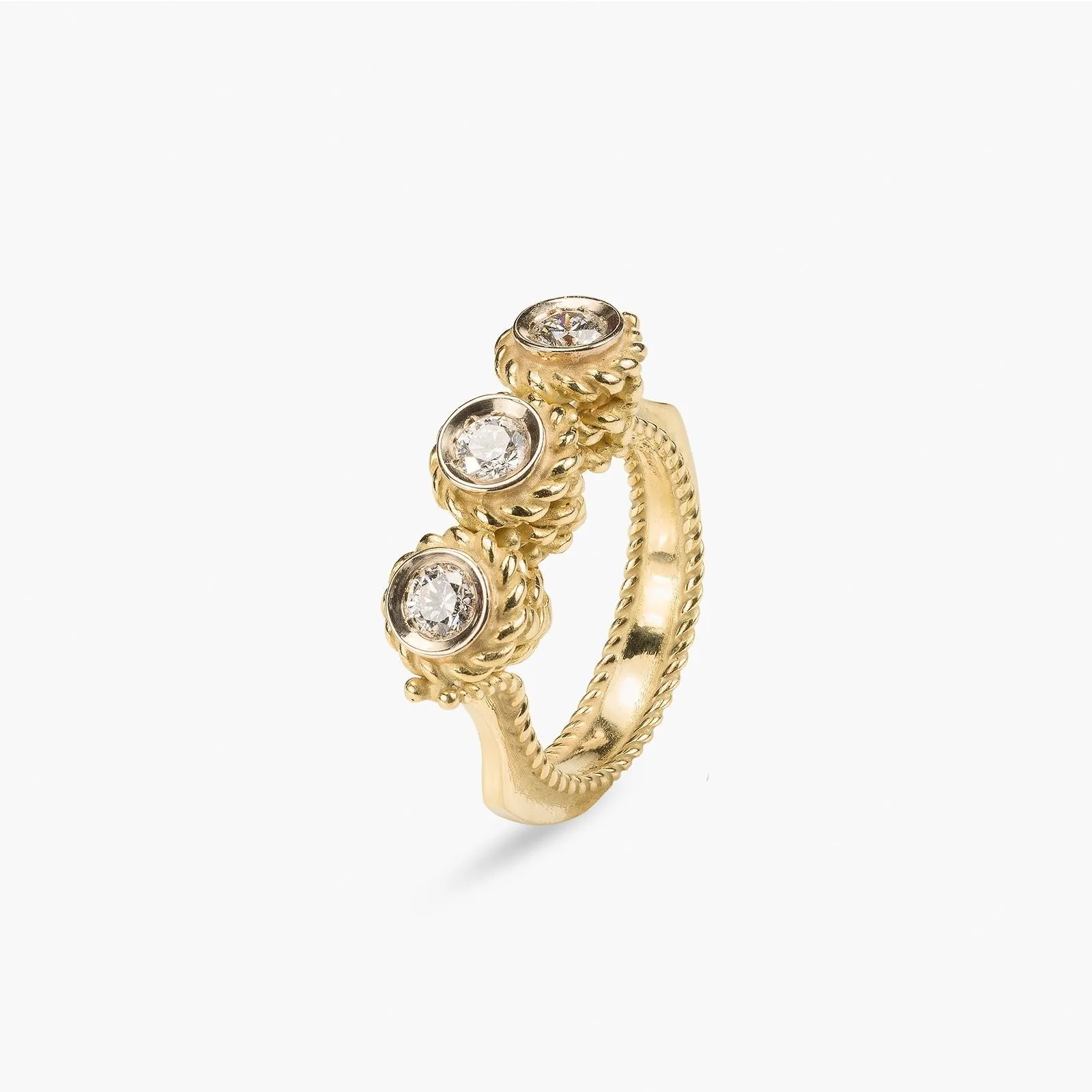 Trilogi Ring L