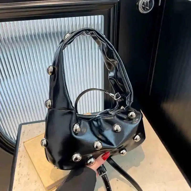 Vvsha Korean Handheld Rivet Decoration Design Bag Light Luxury Personalized Crossbody Bag Fashion One Shoulder Underarm Bag For Women
